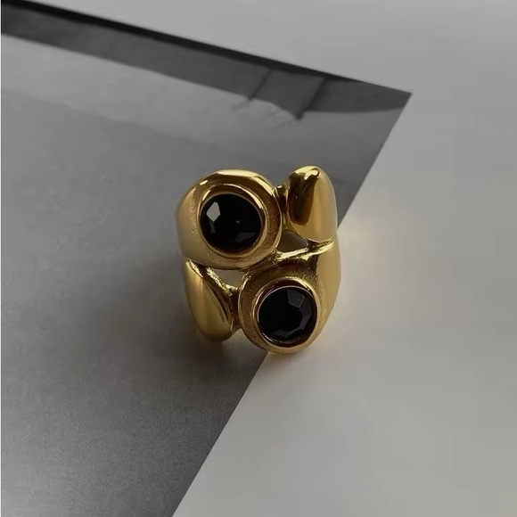 18 K Gold Plated Ring Set - Picture 9 of 12